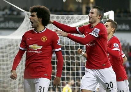 管理层以更 管理层以更