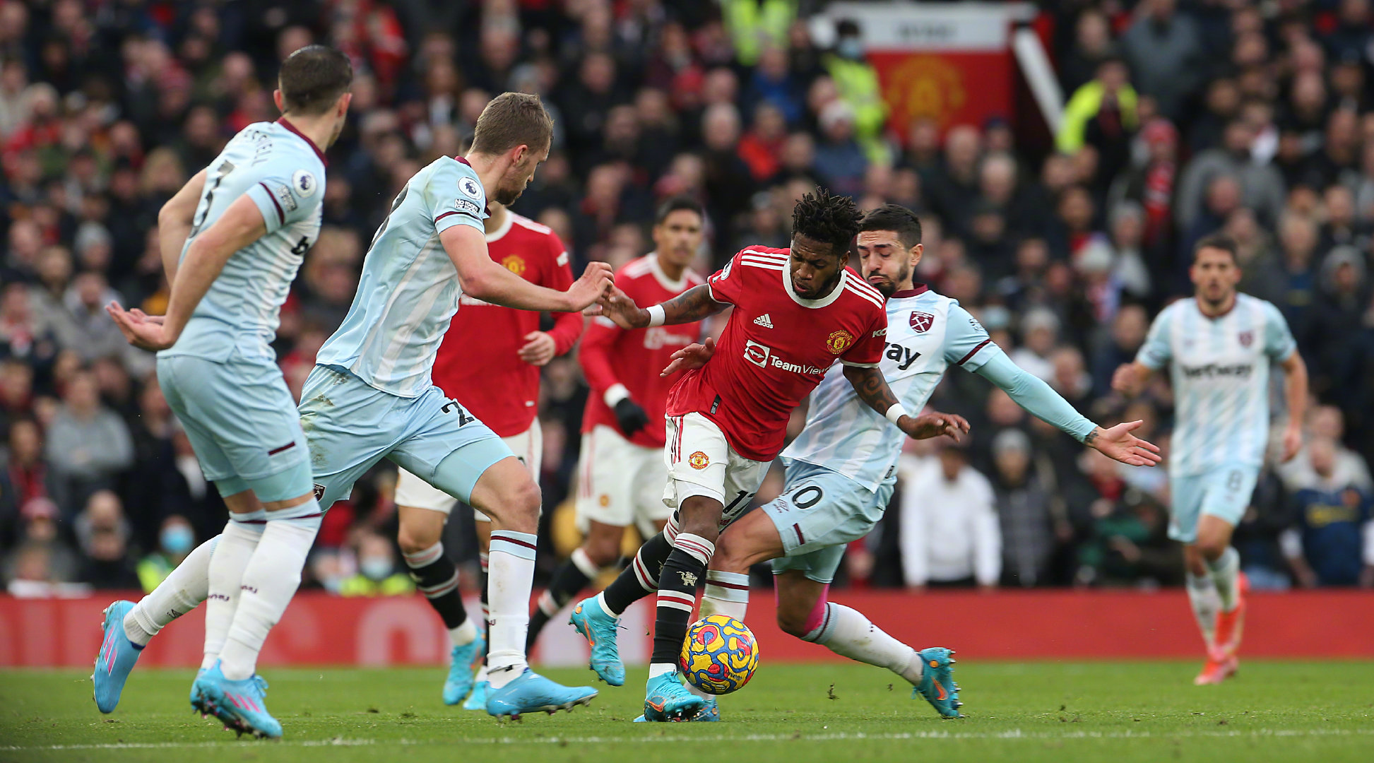 也在短短半 也在短短半